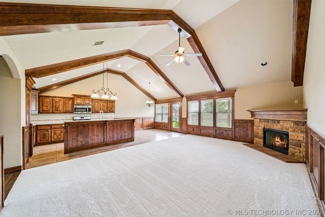 14320 E 92nd Street North, Owasso, OK 74055