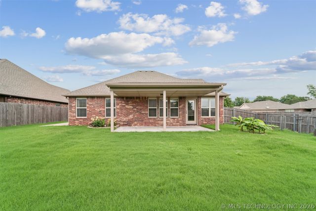 14320 E 92nd Street North, Owasso, OK 74055