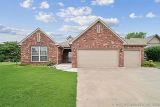14320 E 92nd Street North, Owasso, OK 74055
