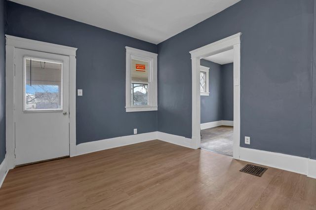 44 Bowers Avenue, Newark, OH 43055