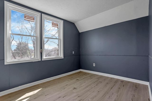 44 Bowers Avenue, Newark, OH 43055