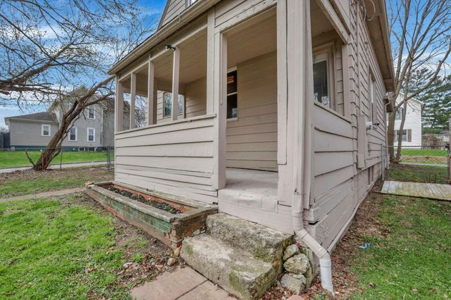 44 Bowers Avenue, Newark, OH 43055