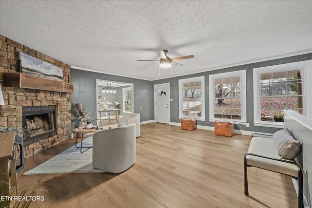 2726 Patrick Ave, Maryville, TN 37804