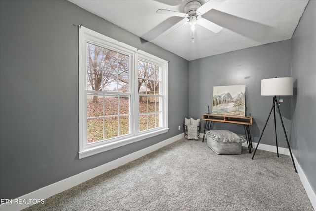 2726 Patrick Ave, Maryville, TN 37804