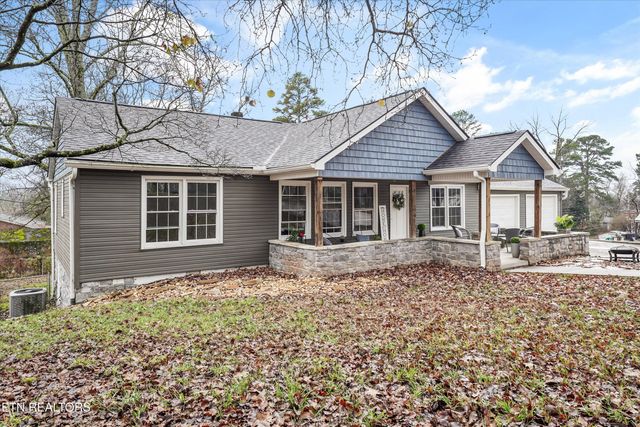 2726 Patrick Ave, Maryville, TN 37804