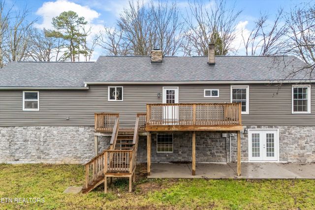 2726 Patrick Ave, Maryville, TN 37804