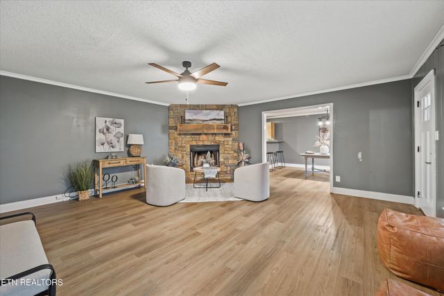 2726 Patrick Ave, Maryville, TN 37804