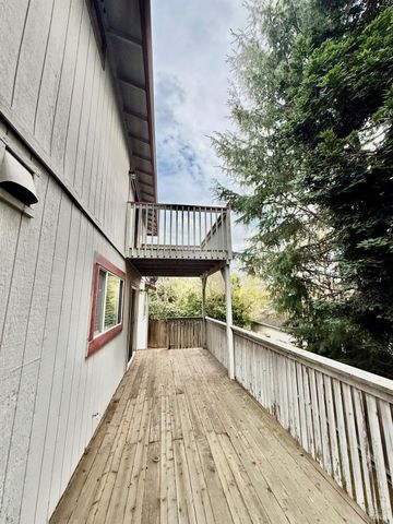 1155 Daniel Hills Ct, Benicia, CA 94510