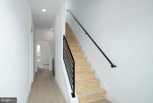 3957 WYALUSING AVE, Philadelphia, PA 19104