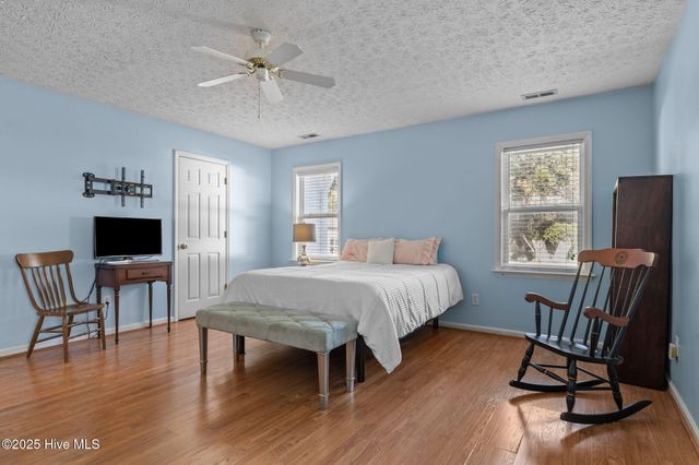 2641 Lennoxville Road, Beaufort, NC 28516