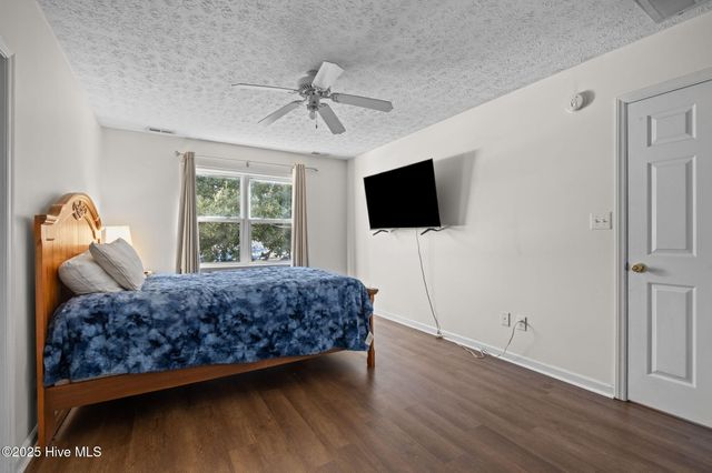 2641 Lennoxville Road, Beaufort, NC 28516