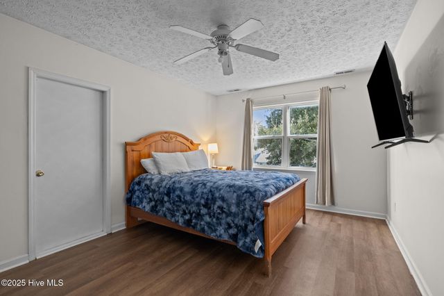 2641 Lennoxville Road, Beaufort, NC 28516