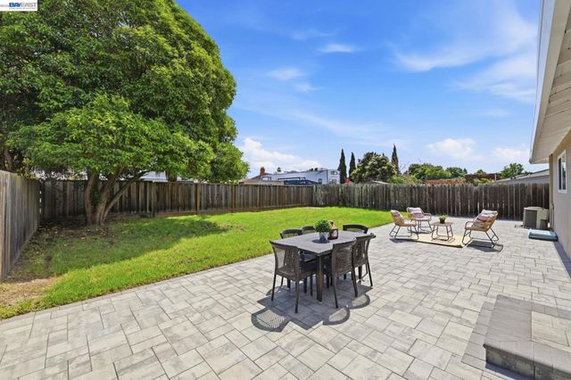 36023 Pizarro Dr, Fremont, CA 94536