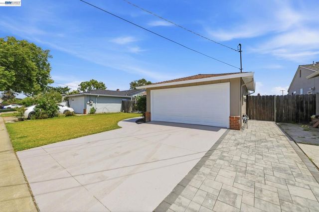 36023 Pizarro Dr, Fremont, CA 94536