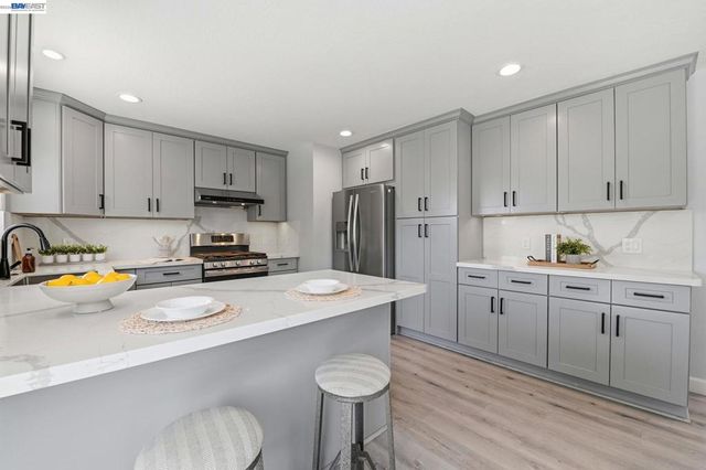 36023 Pizarro Dr, Fremont, CA 94536