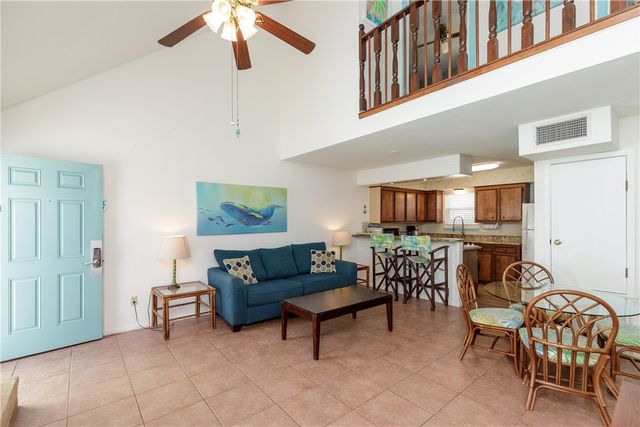 15201 Leeward Dr B3, Corpus Christi, TX 78418