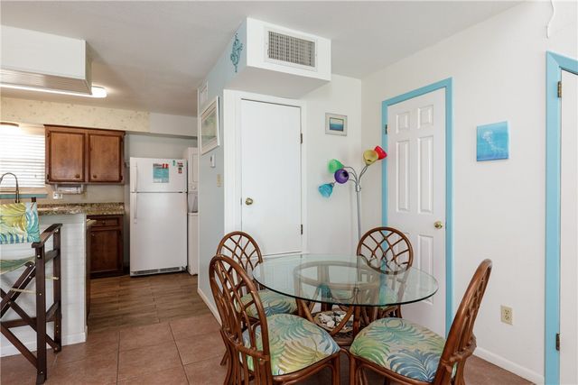 15201 Leeward Dr B3, Corpus Christi, TX 78418