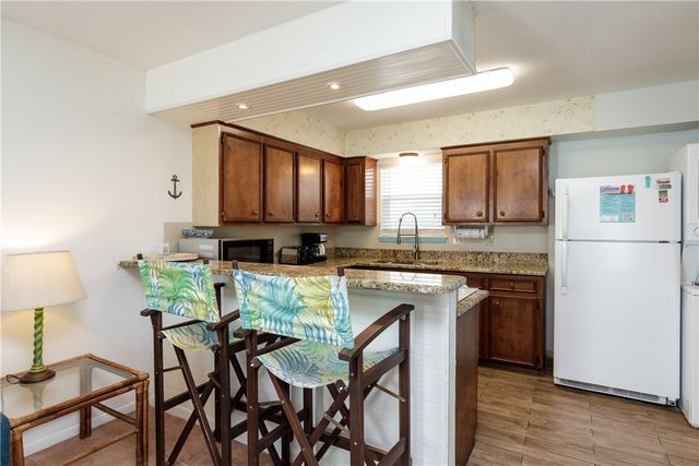 15201 Leeward Dr B3, Corpus Christi, TX 78418