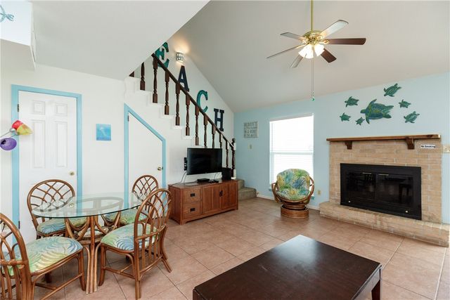 15201 Leeward Dr B3, Corpus Christi, TX 78418