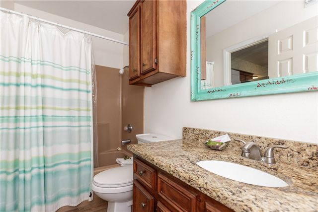 15201 Leeward Dr B3, Corpus Christi, TX 78418