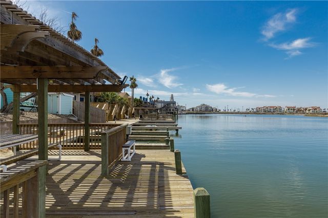 15201 Leeward Dr B3, Corpus Christi, TX 78418