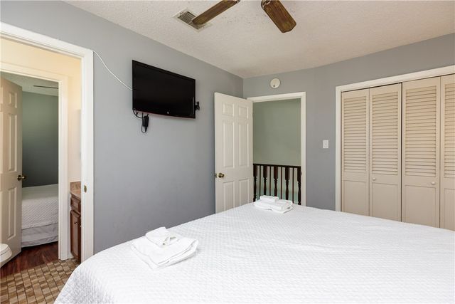 15201 Leeward Dr B3, Corpus Christi, TX 78418