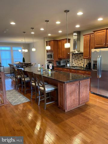 20706 DUXBURY TER, Ashburn, VA 20147