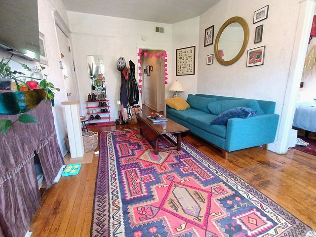 3516 N Broadway Street 2, Chicago, IL 60657