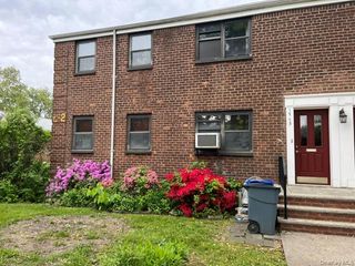 17-73 166th Street 3-35, Whitestone, NY 11357