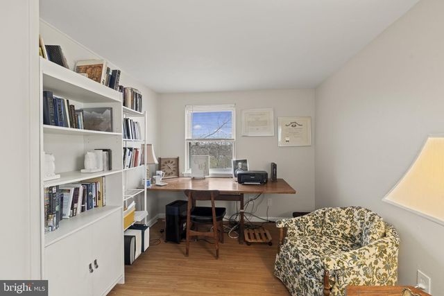 10206 GALAHAD RD, Philadelphia, PA 19116