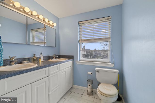 10206 GALAHAD RD, Philadelphia, PA 19116