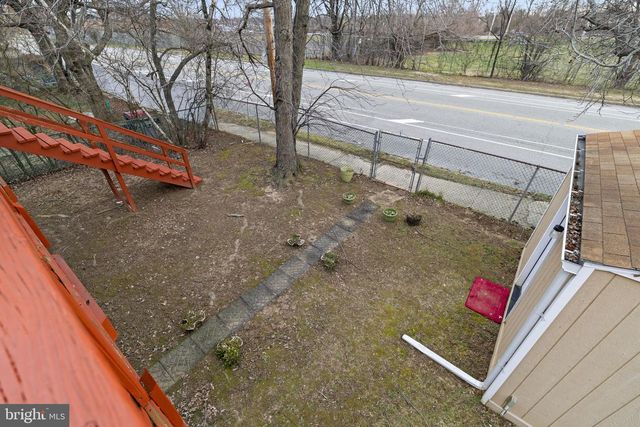 10206 GALAHAD RD, Philadelphia, PA 19116