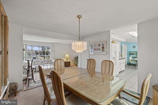 10206 GALAHAD RD, Philadelphia, PA 19116