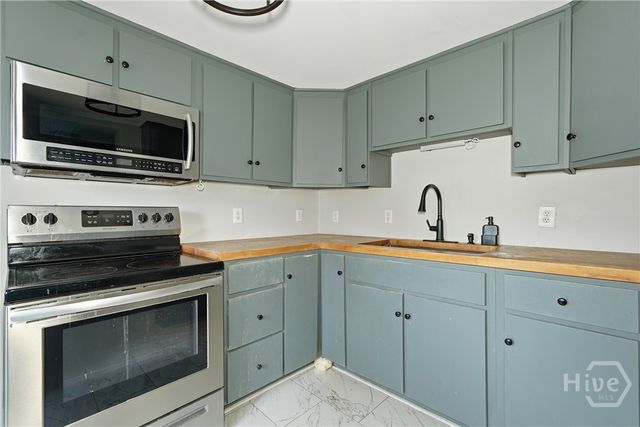 4 NW Third Street, Ludowici, GA 31316