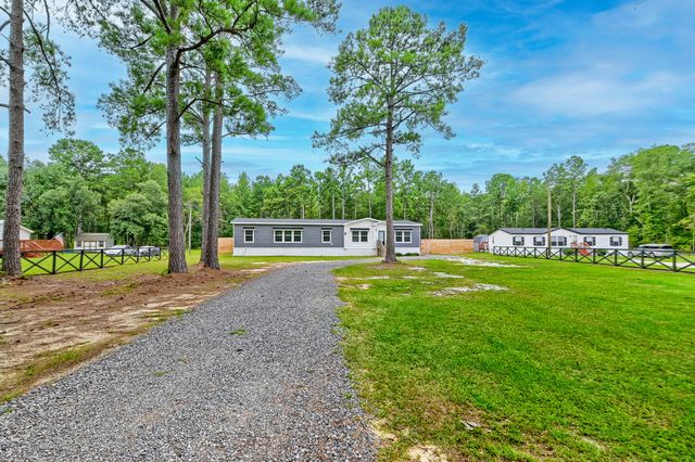 146 Wal Flo Lane, Moncks Corner, SC 29461