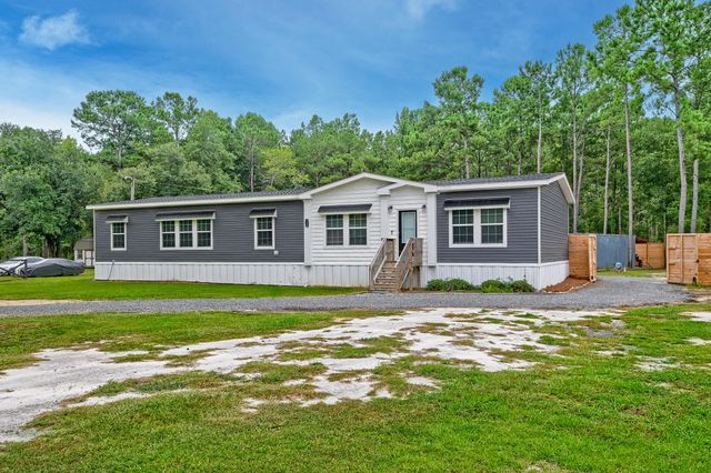 146 Wal Flo Lane, Moncks Corner, SC 29461