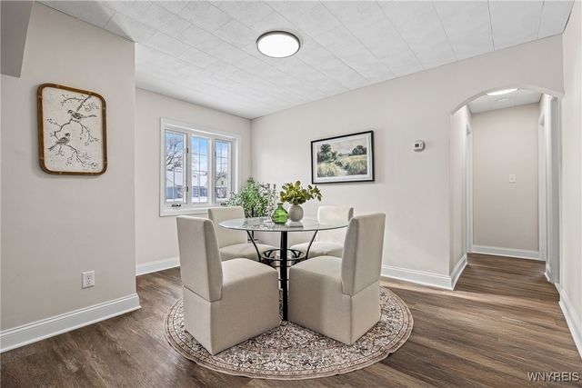 76 Chardon Drive, Cheektowaga, NY 14225