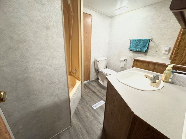 3170 Morman Trail, Ellston, IA 50074