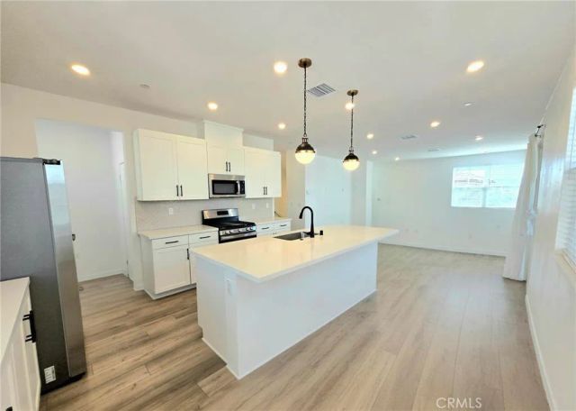 2451 E Hyde Paseo, Ontario, CA 91762