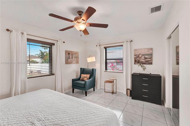 1704 Rodman Street, Hollywood, FL 33020