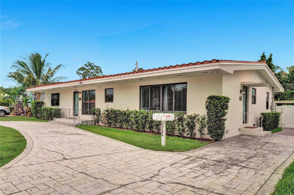 1704 Rodman Street, Hollywood, FL 33020