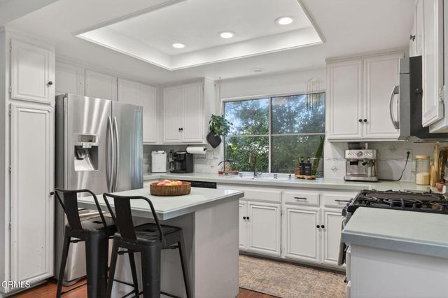 4999 Dekoven Street, Ventura, CA 93003