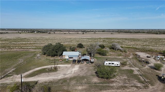 4721 FM 1349, Skidmore, TX 78389