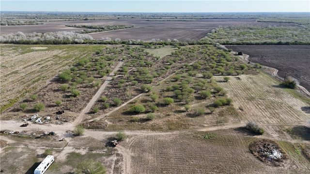 4721 FM 1349, Skidmore, TX 78389