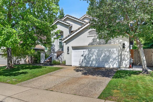 396 SEATON Dr, Folsom, CA 95630