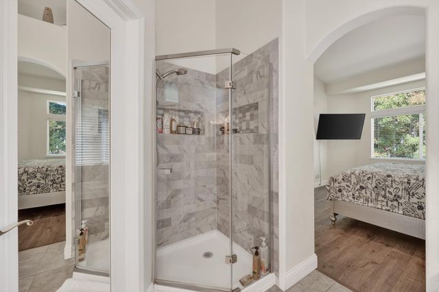 396 SEATON Dr, Folsom, CA 95630