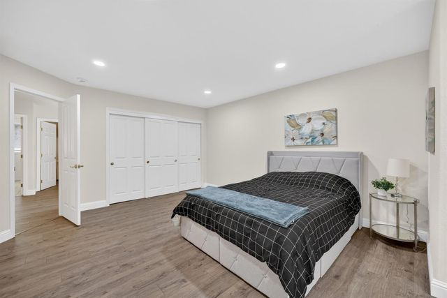 396 SEATON Dr, Folsom, CA 95630