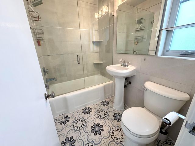 210 S Ocean Breeze 1, Lake Worth Beach, FL 33460