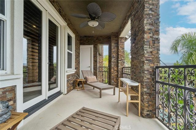 29336 Madeira Lane, Valencia, CA 91354