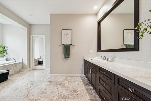 29336 Madeira Lane, Valencia, CA 91354